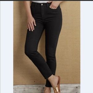 Soft Surroundings Black Pull-On Jegging Jeans Women’s Medium Slimming Comfort